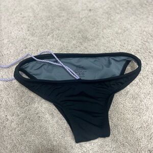 JOLYN bottom size XS, MIDL